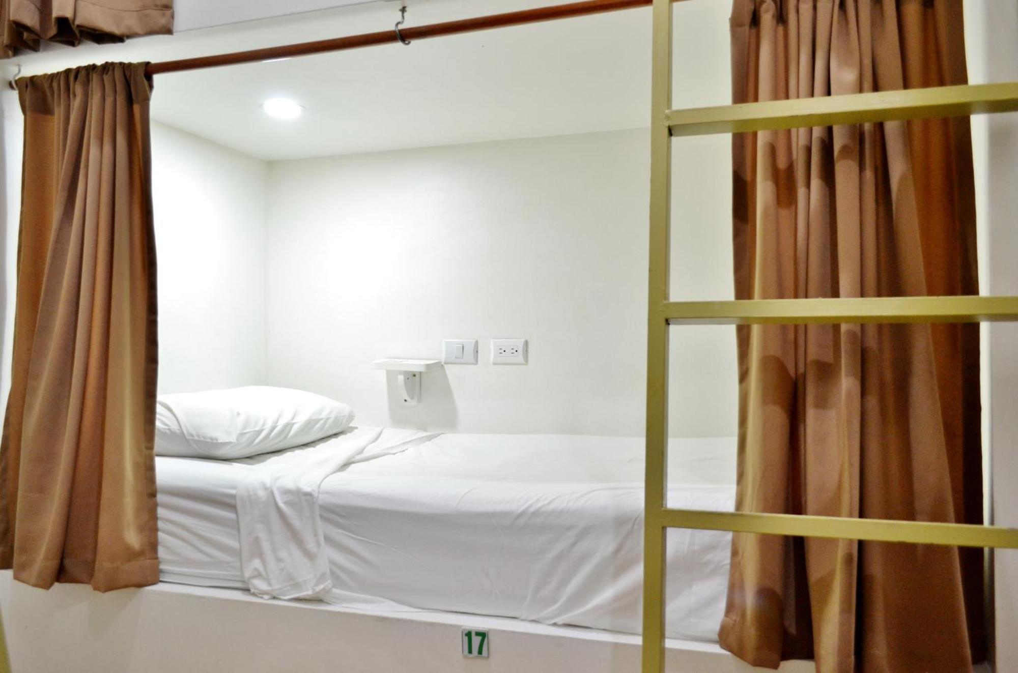 Hotel Peten Express Flores Exteriör bild